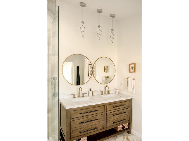 5161 W Quarles Dr, Littleton, CO 80128