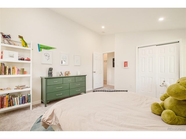 5161 W Quarles Dr, Littleton, CO 80128