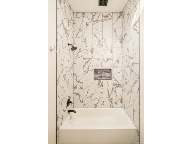 5161 W Quarles Dr, Littleton, CO 80128