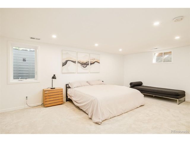 5161 W Quarles Dr, Littleton, CO 80128