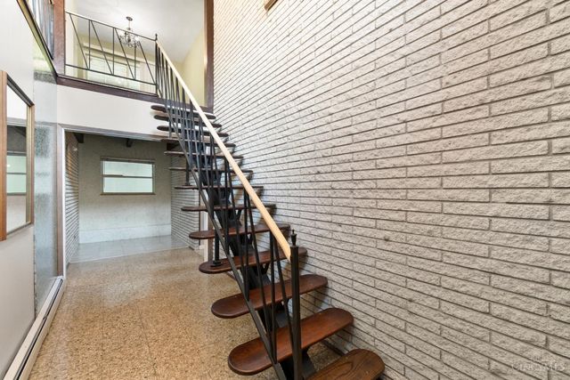 5633 Happy Hollow Road, Milford, OH 45150