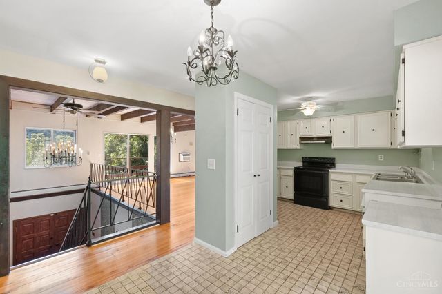 5633 Happy Hollow Road, Milford, OH 45150