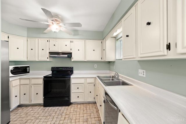 5633 Happy Hollow Road, Milford, OH 45150