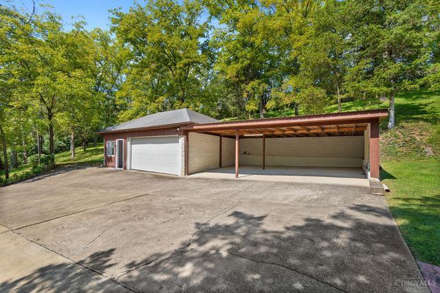 5633 Happy Hollow Road, Milford, OH 45150