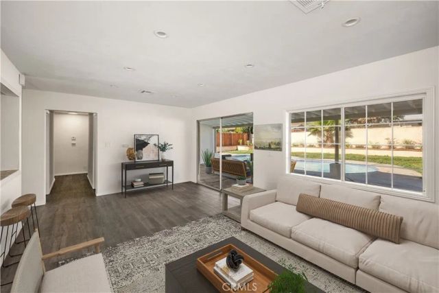 18621 E Petunia Street, Azusa, CA 91702