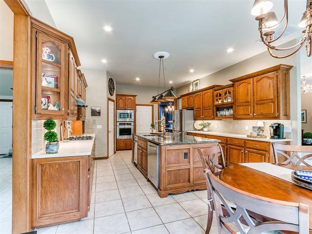 321 Hickory Forest Drive, Choctaw, OK 73020