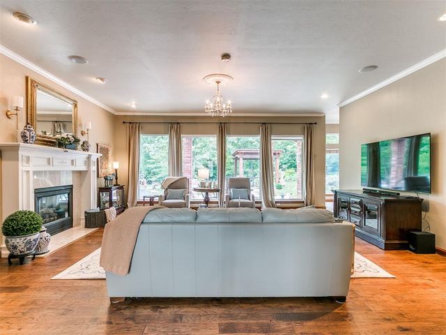 321 Hickory Forest Drive, Choctaw, OK 73020