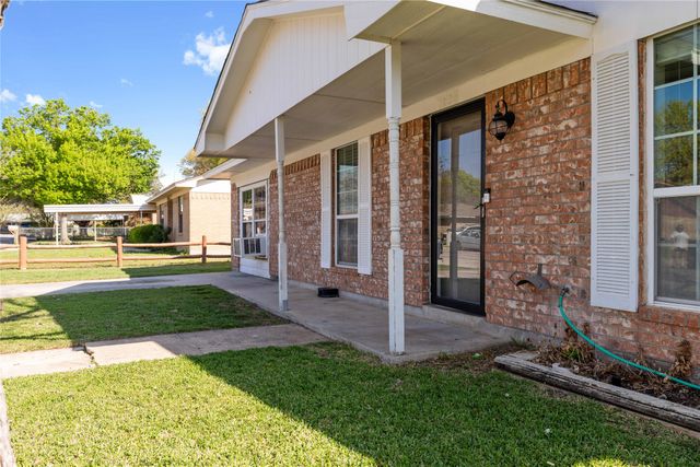 124 Meadow Lane, Early, TX 76802