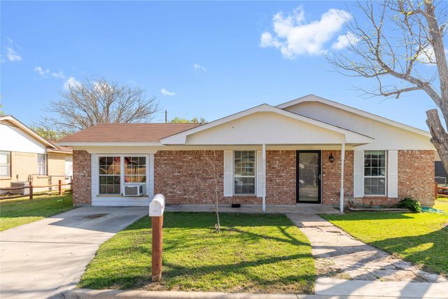 124 Meadow Lane, Early, TX 76802