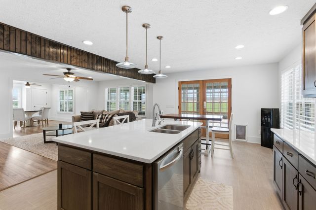 246 Teal Ln, Manchester, TN 37355