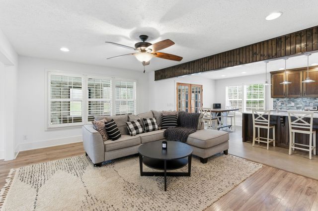 246 Teal Ln, Manchester, TN 37355