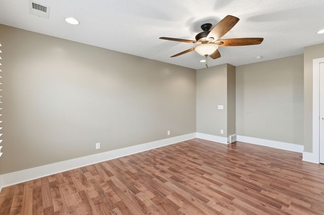 246 Teal Ln, Manchester, TN 37355