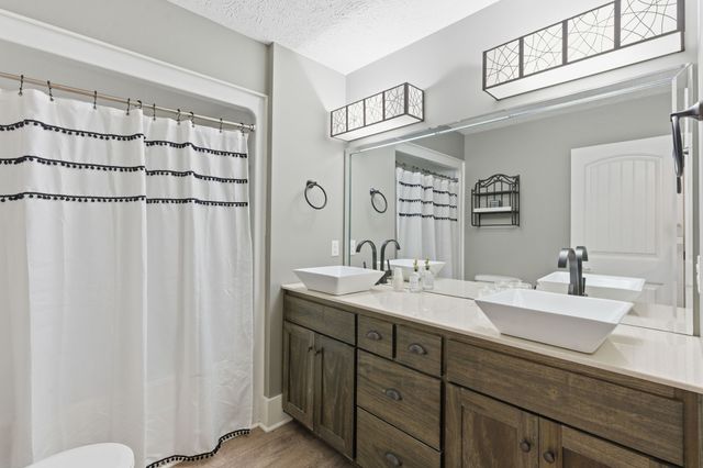 246 Teal Ln, Manchester, TN 37355