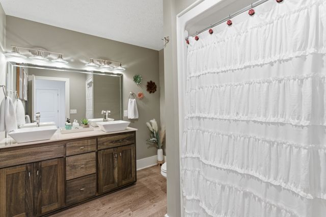 246 Teal Ln, Manchester, TN 37355