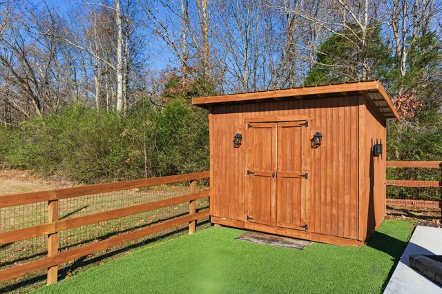 246 Teal Ln, Manchester, TN 37355