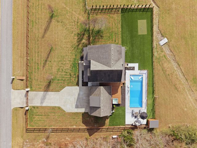 246 Teal Ln, Manchester, TN 37355