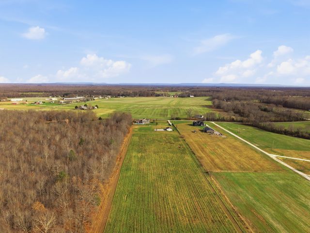 246 Teal Ln, Manchester, TN 37355