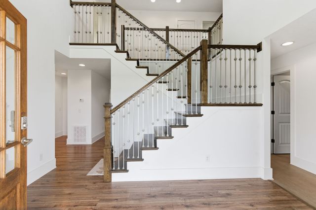 246 Teal Ln, Manchester, TN 37355