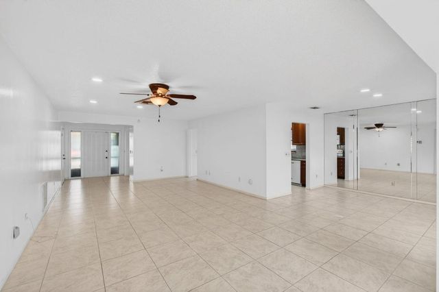 6100 Olivewood Circle, Greenacres, FL 33463