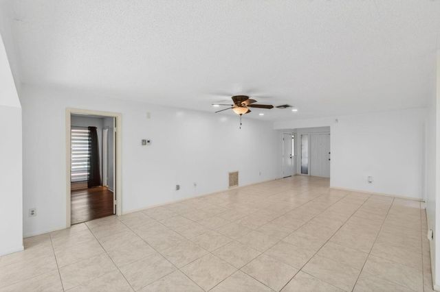 6100 Olivewood Circle, Greenacres, FL 33463