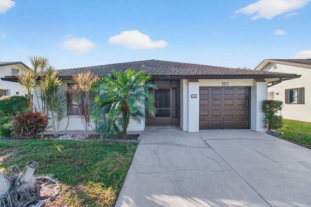 6100 Olivewood Circle, Greenacres, FL 33463