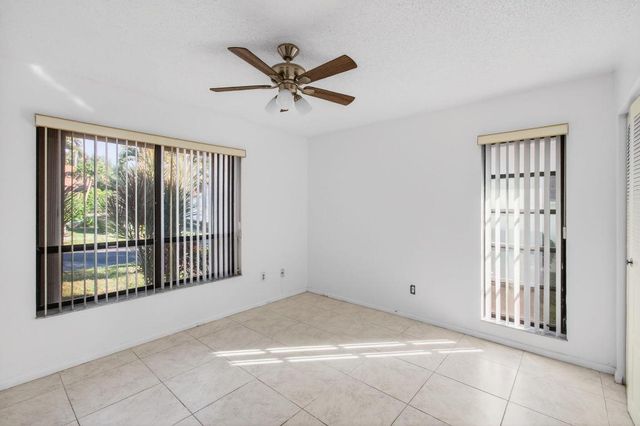 6100 Olivewood Circle, Greenacres, FL 33463