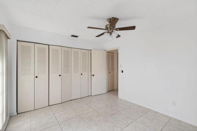 6100 Olivewood Circle, Greenacres, FL 33463