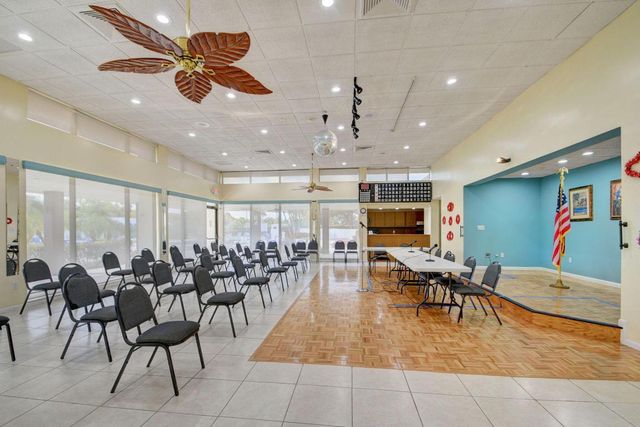 6100 Olivewood Circle, Greenacres, FL 33463