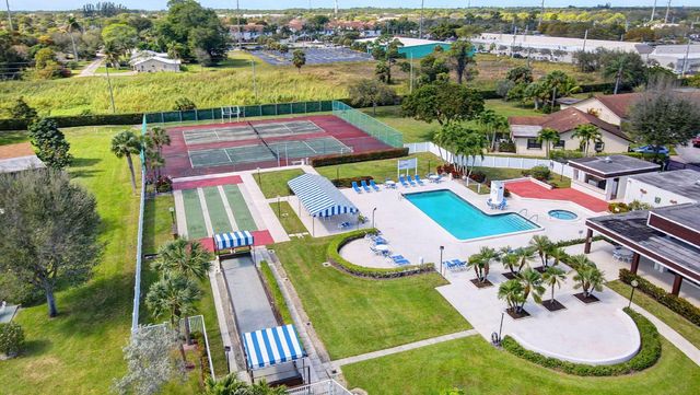 6100 Olivewood Circle, Greenacres, FL 33463