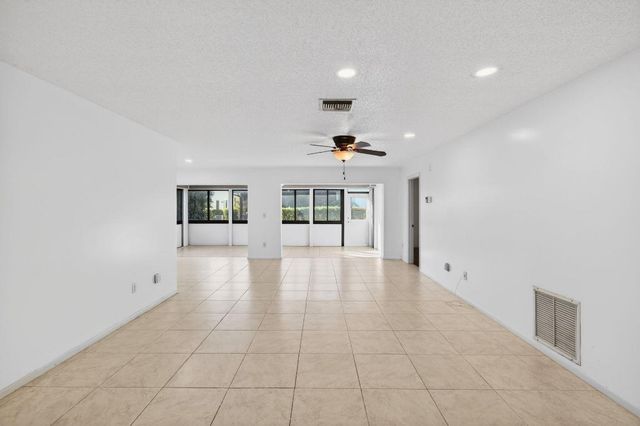 6100 Olivewood Circle, Greenacres, FL 33463