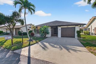 6100 Olivewood Circle, Greenacres, FL 33463
