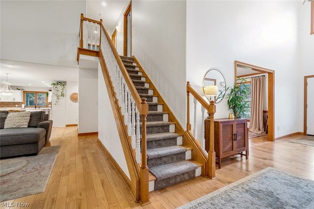 2037 Bishop Woods Court, Poland, OH 44514
