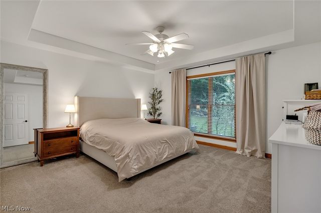 2037 Bishop Woods Court, Poland, OH 44514