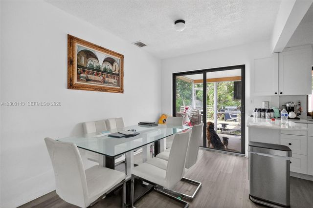 5814 Cleveland St, Hollywood, FL 33021