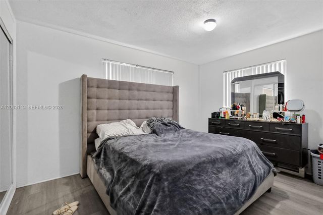 5814 Cleveland St, Hollywood, FL 33021