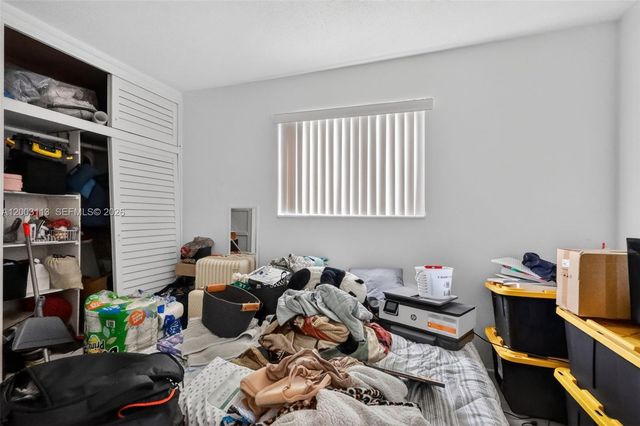 5814 Cleveland St, Hollywood, FL 33021