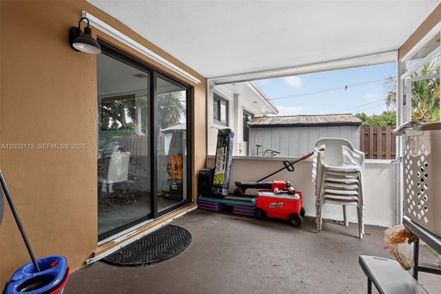 5814 Cleveland St, Hollywood, FL 33021