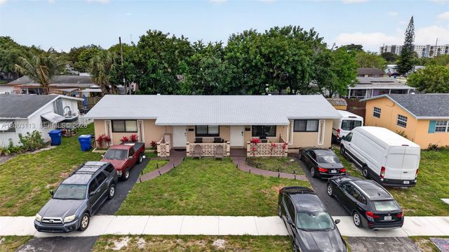 5814 Cleveland St, Hollywood, FL 33021
