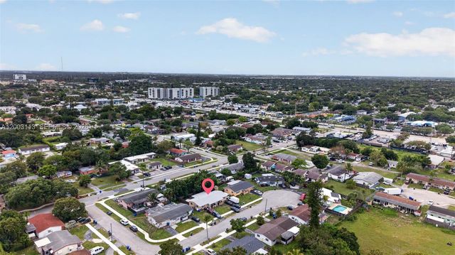 5814 Cleveland St, Hollywood, FL 33021