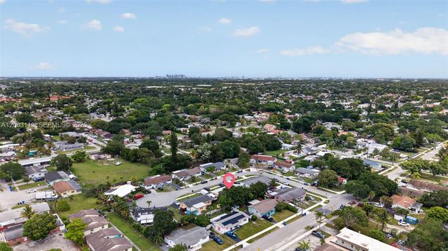 5814 Cleveland St, Hollywood, FL 33021