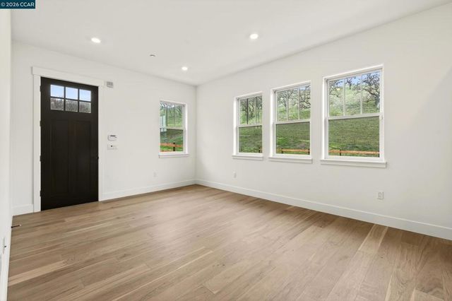 100 Tobiano Court, Danville, CA 94506