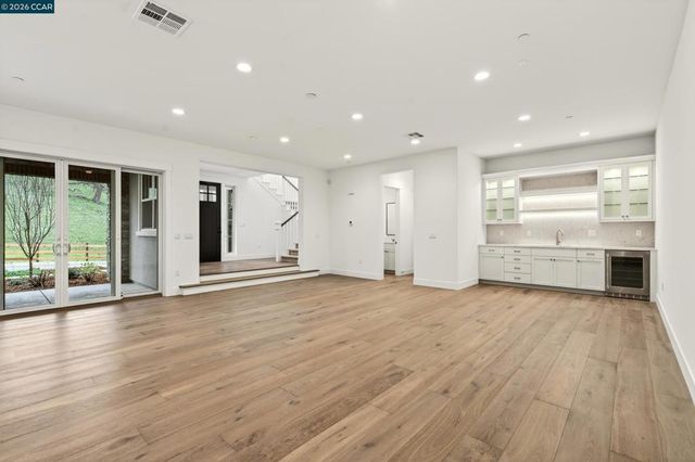 100 Tobiano Court, Danville, CA 94506