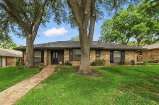 4914 Ridgeline Drive, Arlington, TX 76017