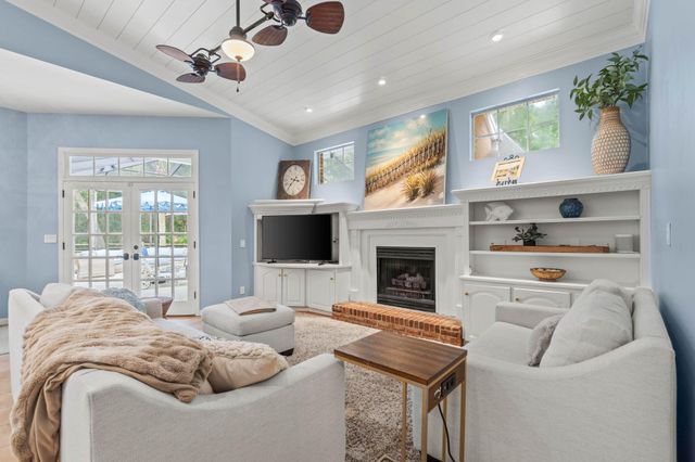 4546 Nancy Ward Lane, Niceville, FL 32578