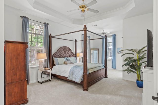 4546 Nancy Ward Lane, Niceville, FL 32578