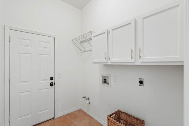 4546 Nancy Ward Lane, Niceville, FL 32578