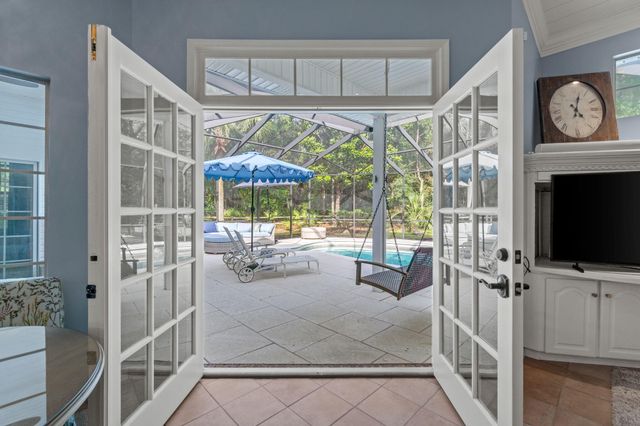 4546 Nancy Ward Lane, Niceville, FL 32578