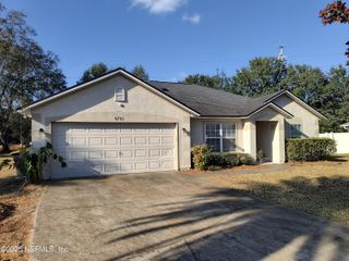6781 PLUM LAKE Drive N, Jacksonville, FL 32222