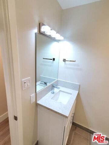 1117 S Bedford Street 102, Los Angeles, CA 90035