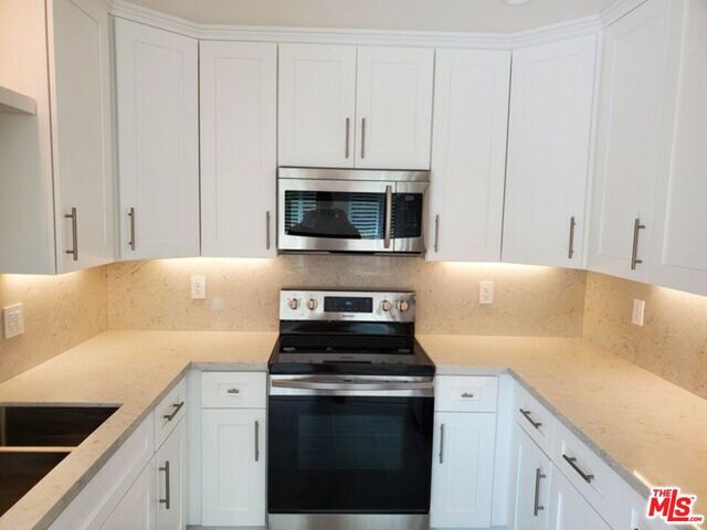 1117 S Bedford Street 102, Los Angeles, CA 90035